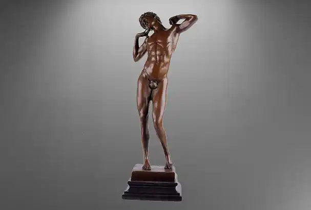 Statuette en bronze homme nu